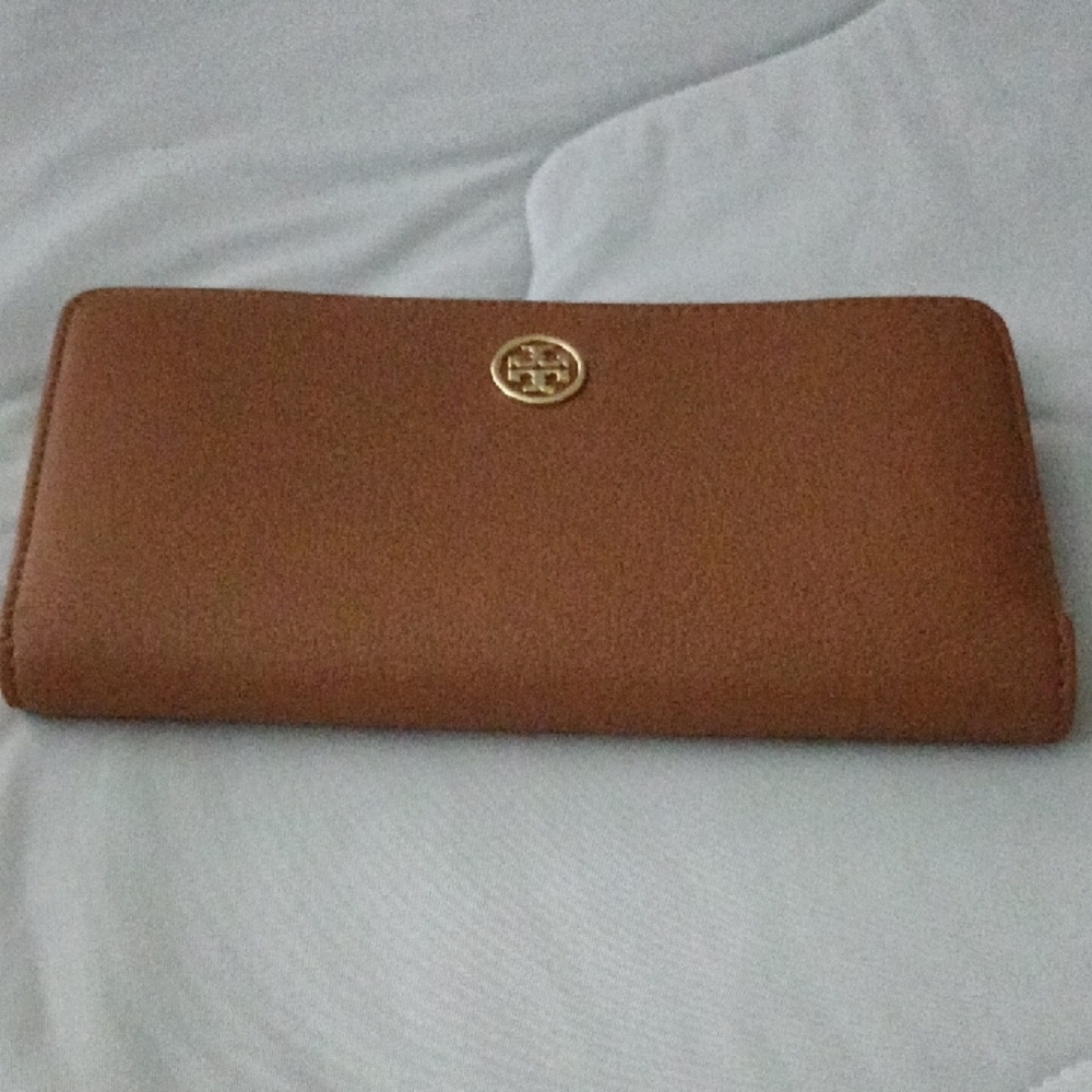 Tory Burch Tan Leather Wallet